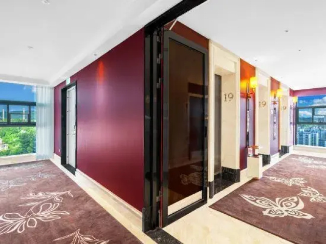 M Hotel