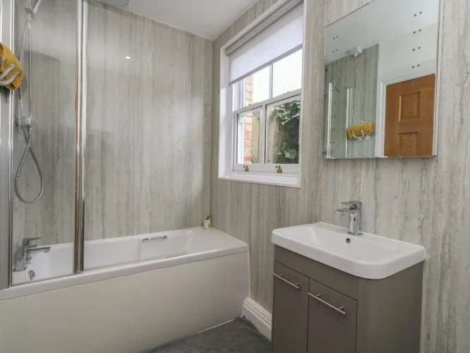 Flat 1 - Sandbanks
