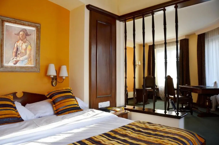Athmos Hotel