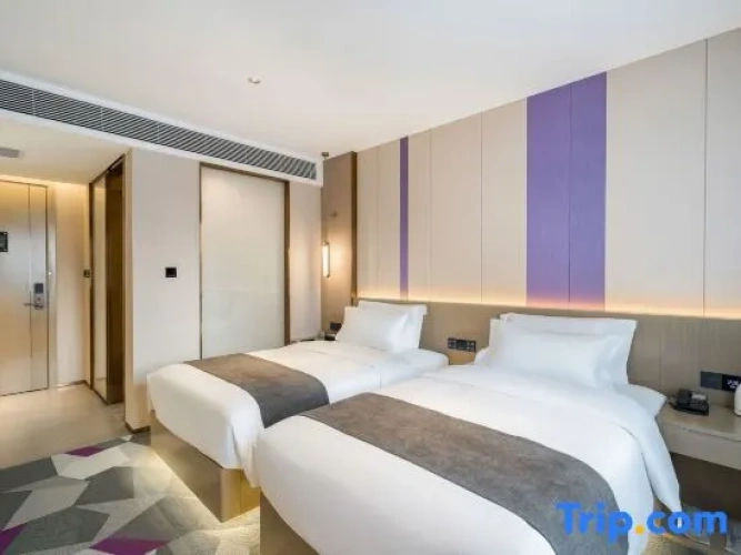 Deluxe Double room with view