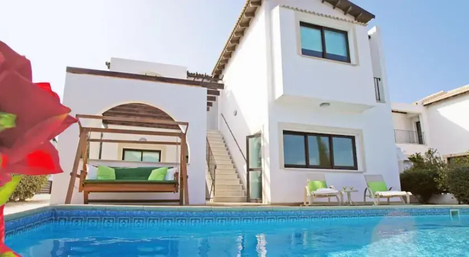 Villa Yvonne