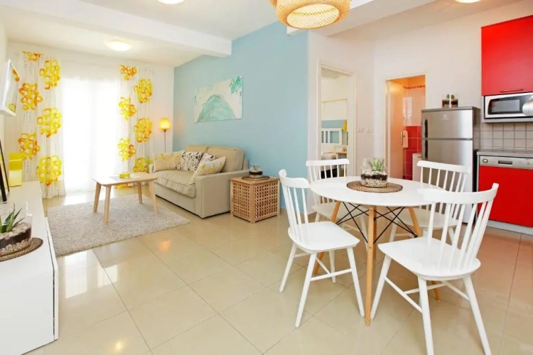 1 Bedroom Apartment with view