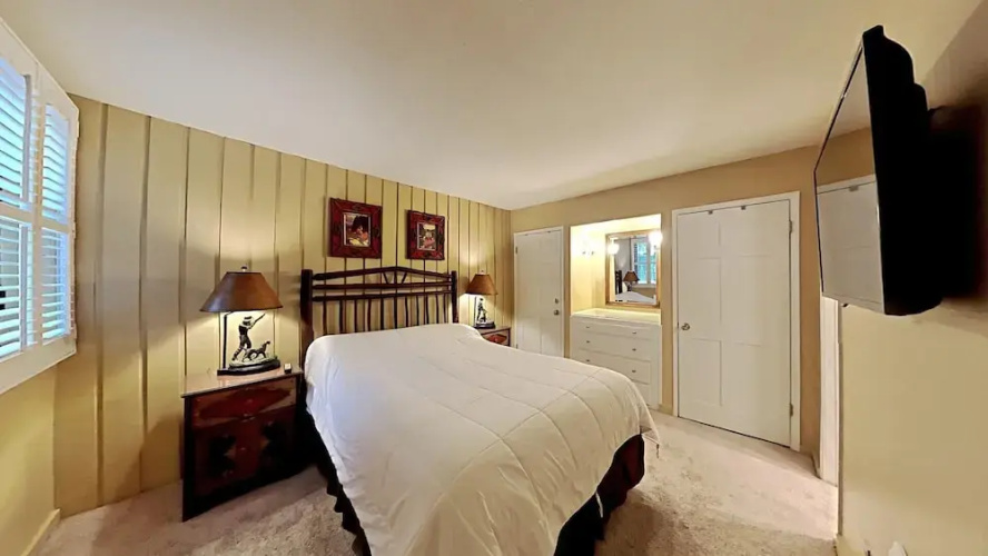 512 2 Bedroom Home