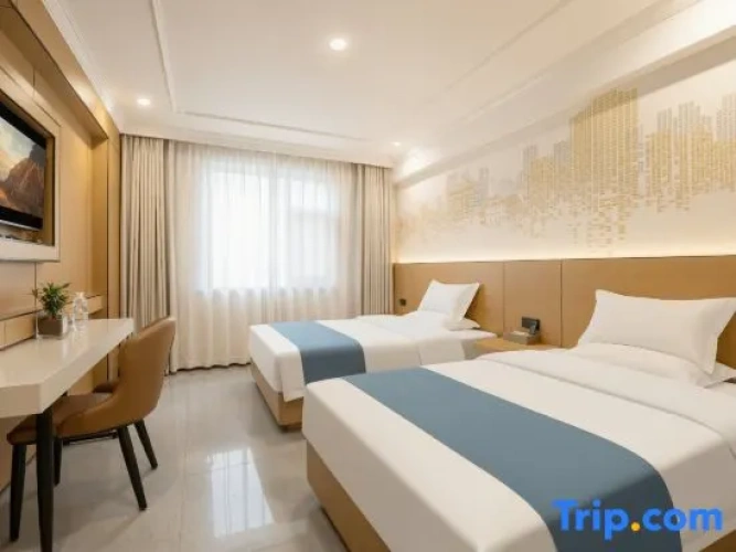 Standard Twin Family room