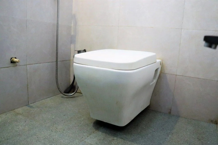 Dreams Apartment Powai