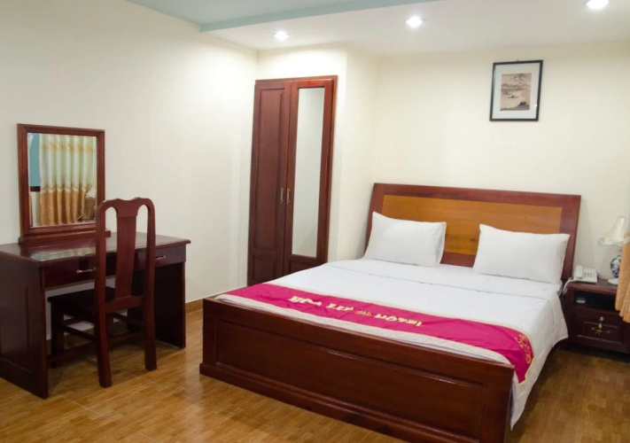 Hoa Lu Hotel