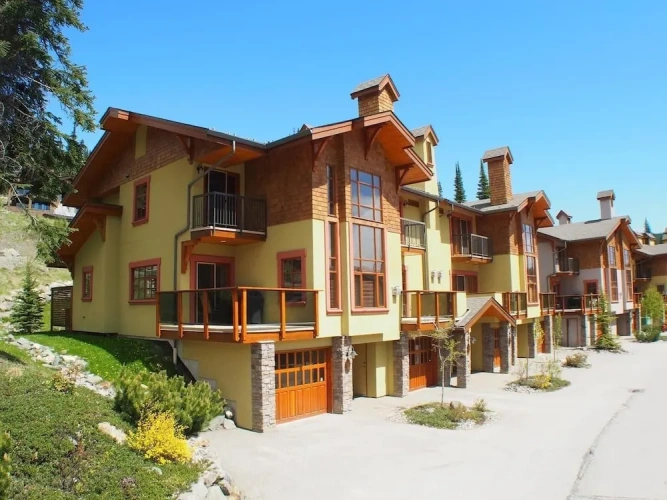 4 Bedrooms Standard room
