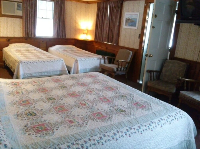 Standard Quadruple room