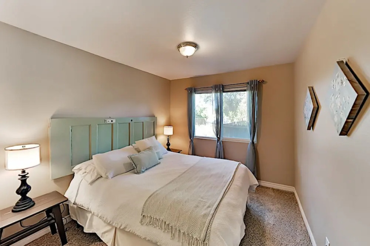 1929oaks 3 Bedroom Home