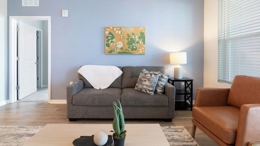 2 Bedrooms Apartment with balcony