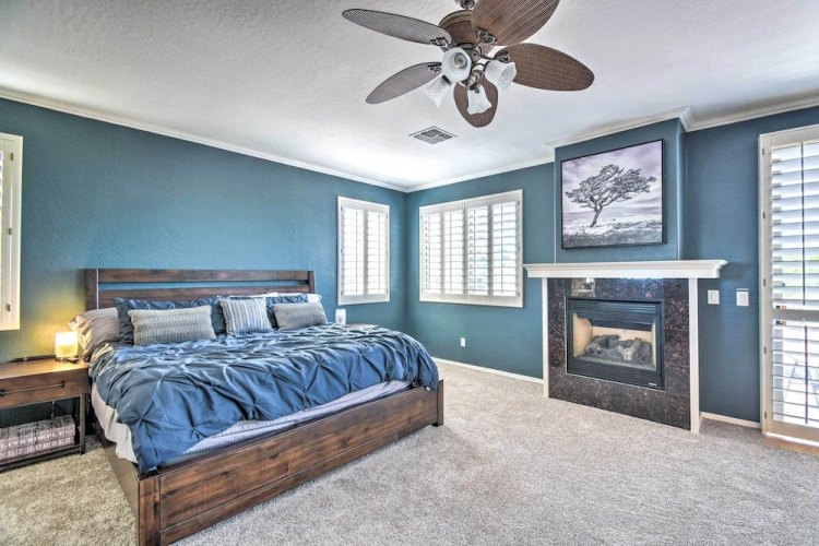 Pool, Game Room + Views: Laveen Village Getaway!