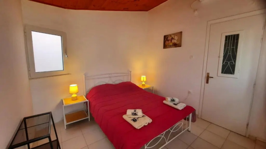 Aegina house1