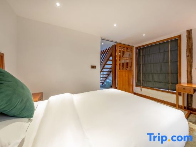 2 Bedrooms Suite