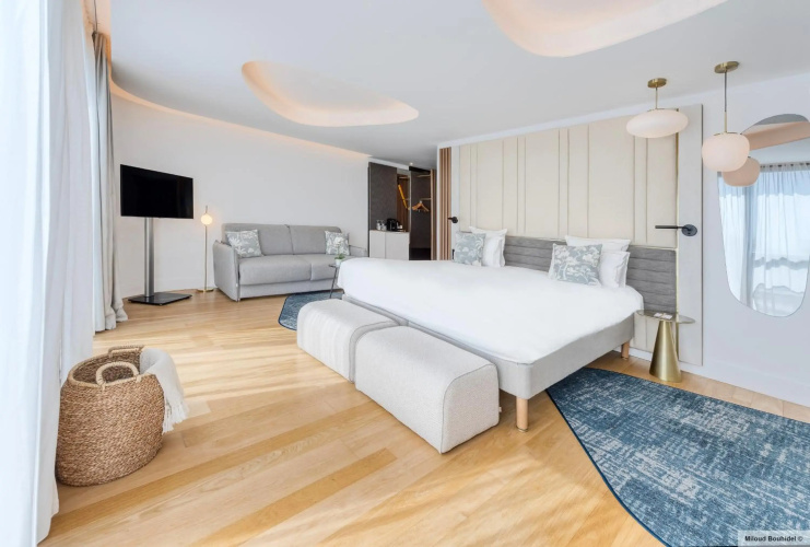 Golden Tulip Lyon Ouest Techlid Hotel & Spa