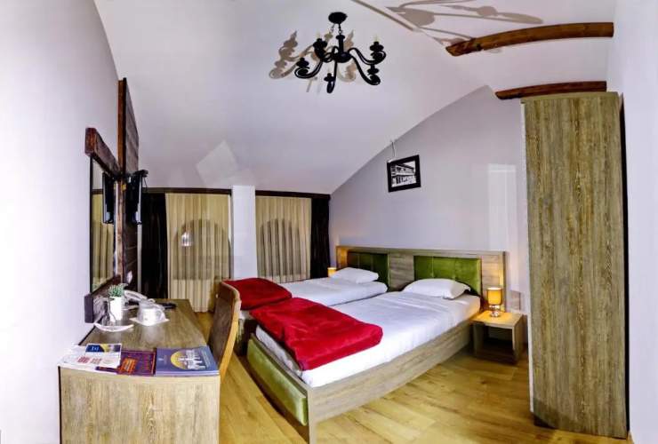 Hotel Happy