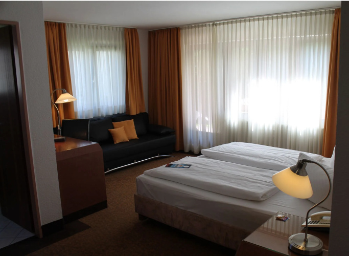Hotel Flora Stuttgart - Möhringen