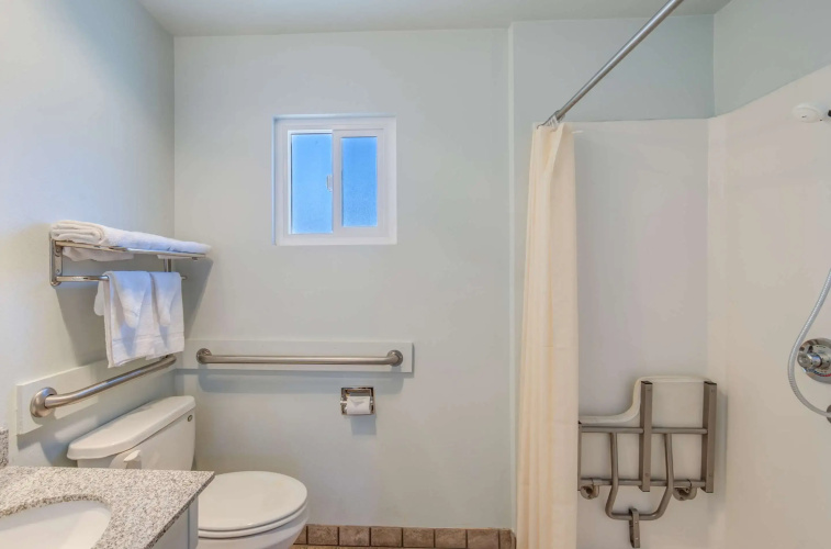 Econo Lodge Inn & Suites Yreka