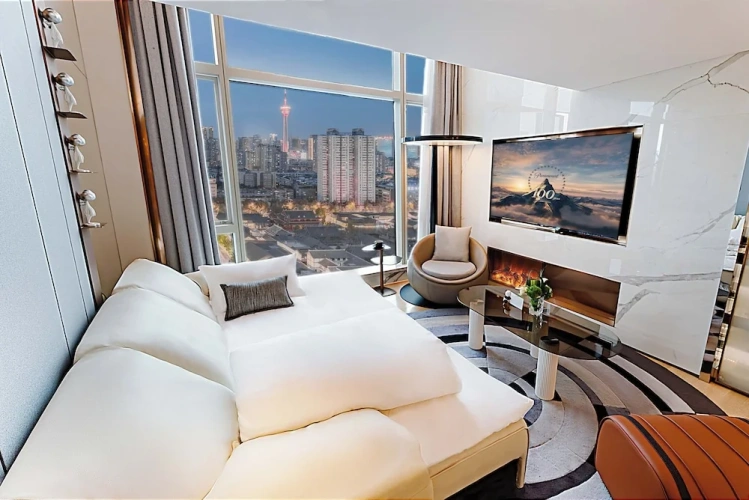 1 Bedroom Deluxe Family Duplex Suite