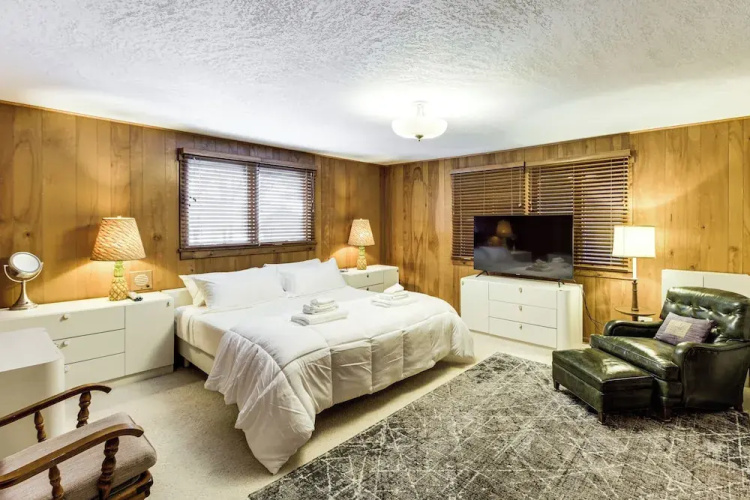 Hike, Fish & Boat: Waterfront Home in Brainerd!