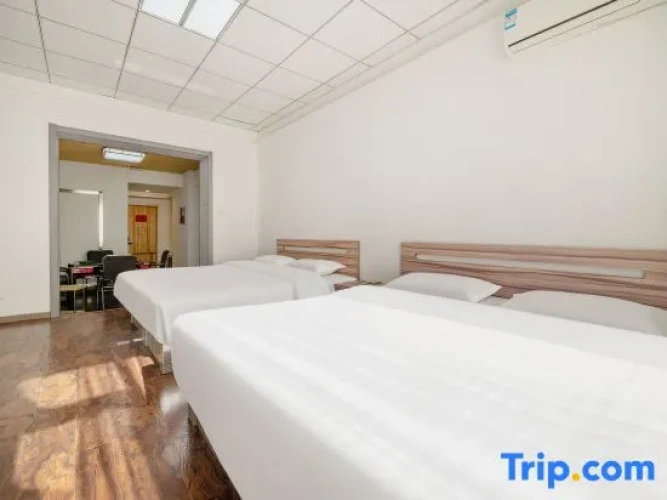 2 Bedrooms Suite