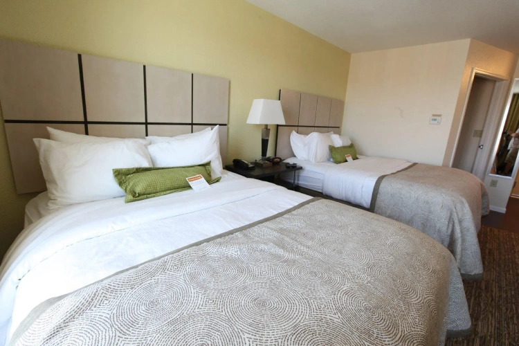 Quadruple Suite