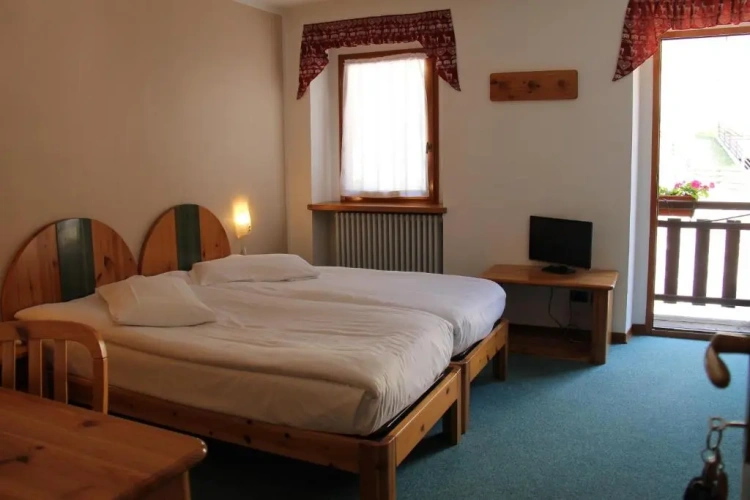 Standard Double room with balcony