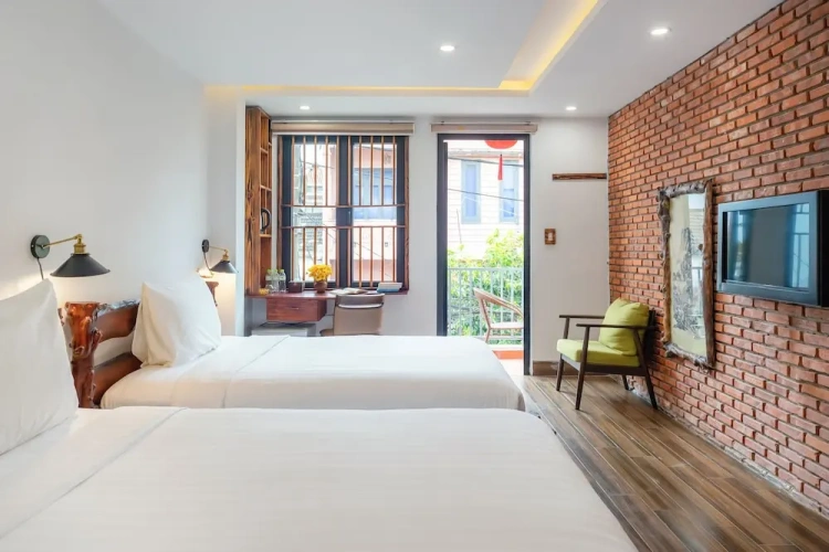Deluxe Twin room with balcony