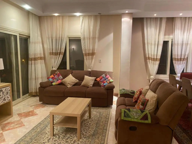 3 Room Apartment at Fifth Settlement with Hot Tub