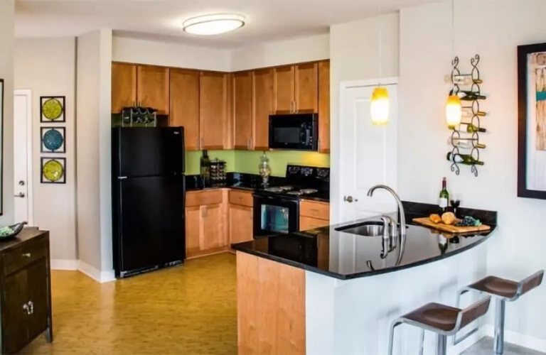 2 Bedrooms Apartment
