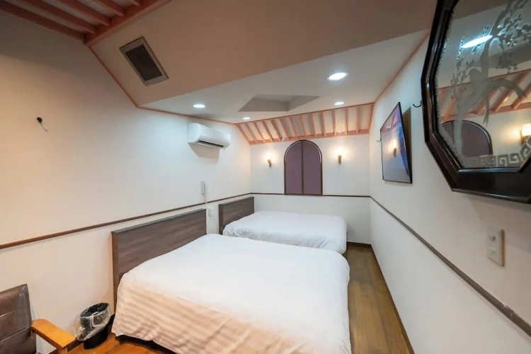 Guest rooms