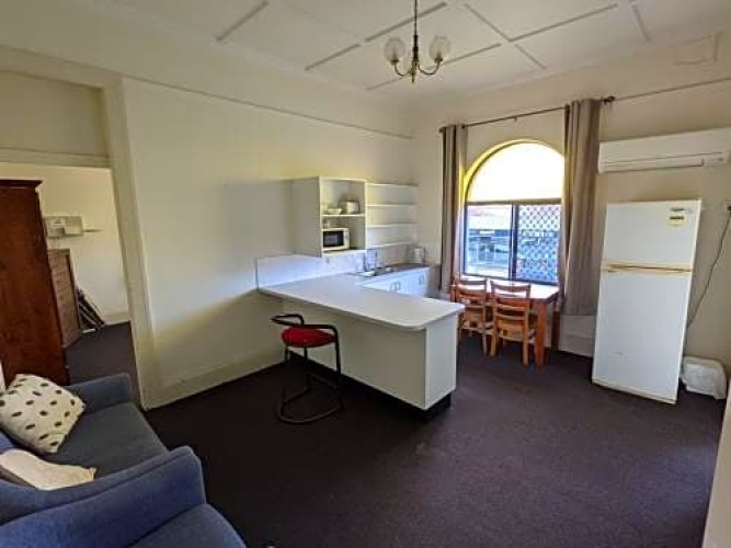 1 Bedroom Apartment