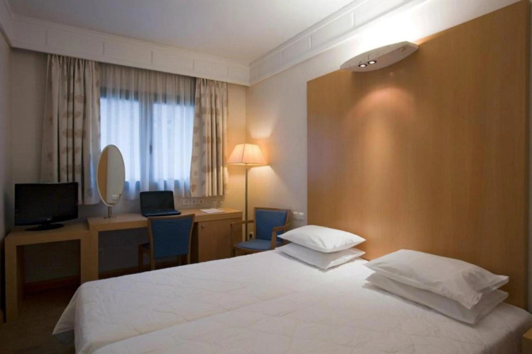Central Athens Hotel