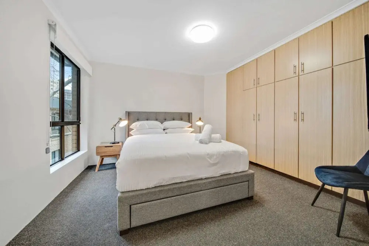 2-bed With Pool, Bbq, Tennis Court & Parking