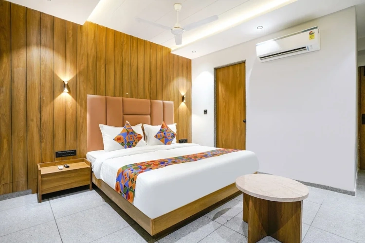 Premium room