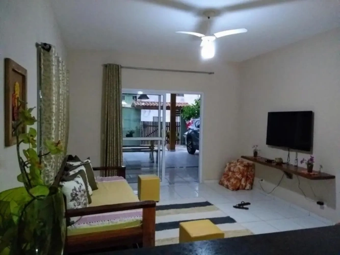 2 Bedrooms Cottage