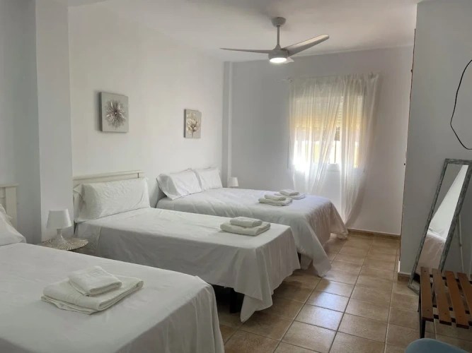 Standard Triple room