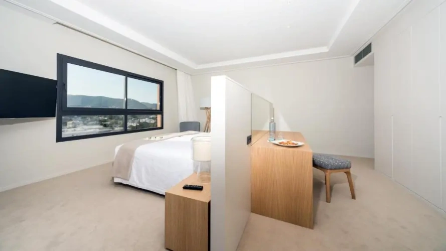 Aquamarine Suite
