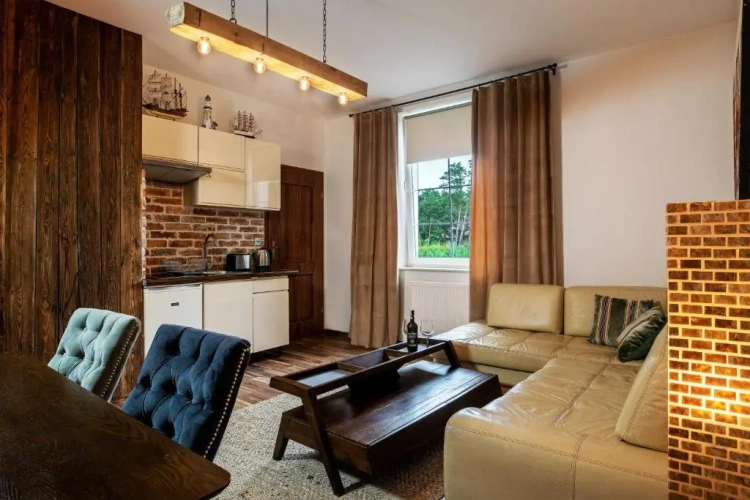 2 Bedrooms Suite