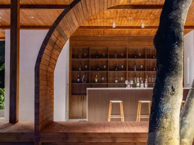 Luxury Wave‘s Home
