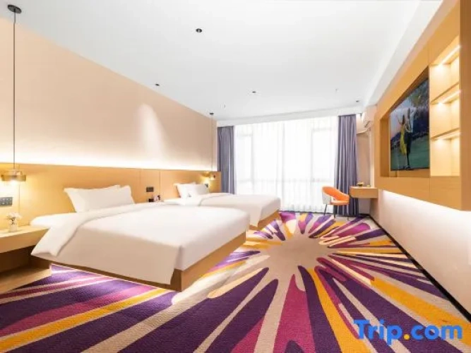 Business Twin Family room