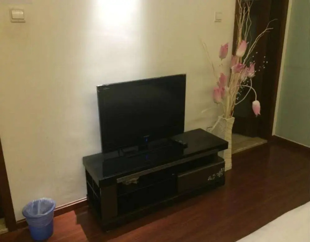 Candy Hotel Apartment