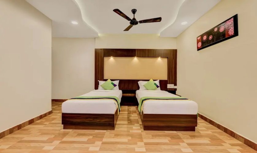 Treebo Trend Lavish Inn