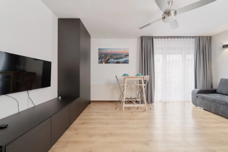 Studio Wroclaw Center by Renters