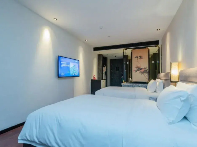 Paco Hotel