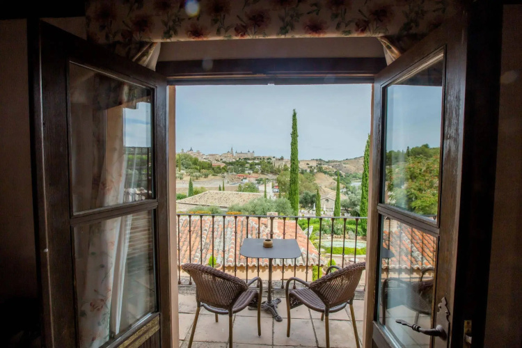 Hotel Cigarral De Caravantes