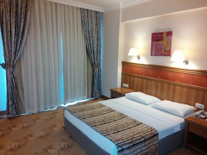 Standard Double Club room with balcony