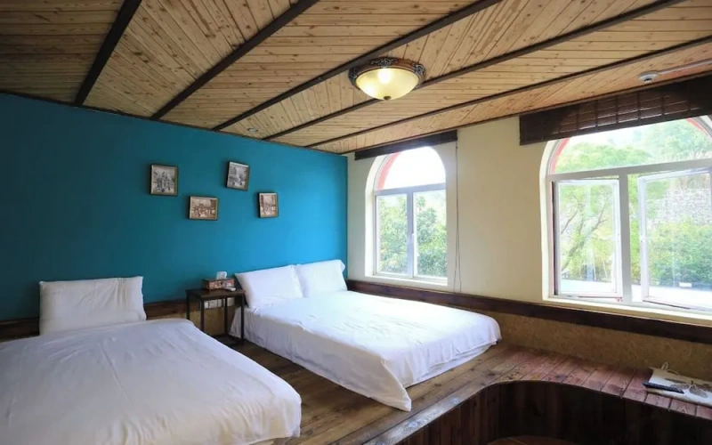 Economy Twin room