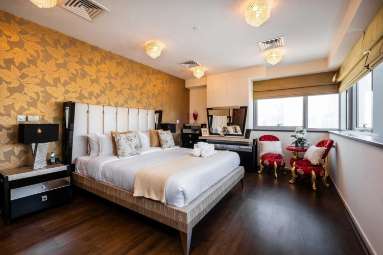 Maison Privee - Executive