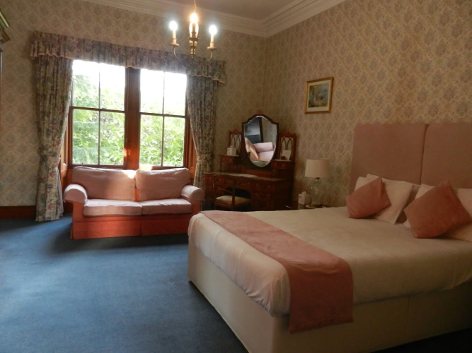 Mansfield Castle Hotel
