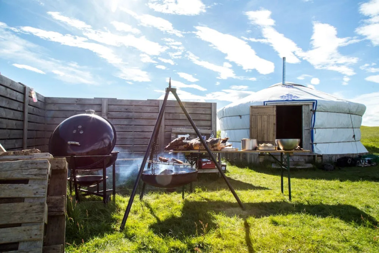Traustholtshólmi - All Inclusive Island Experience